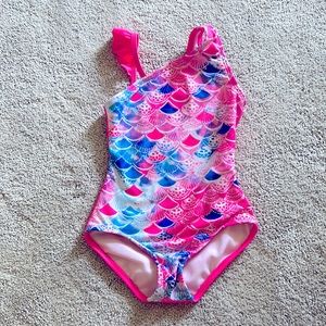 One piece swimsuit